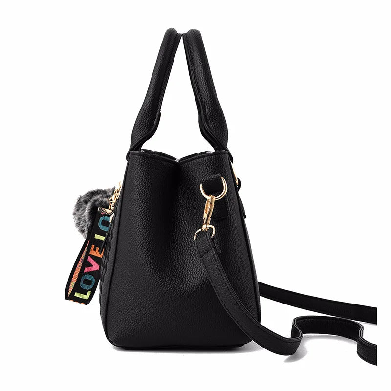 Amelia™ - Borsa a tracolla ricamata