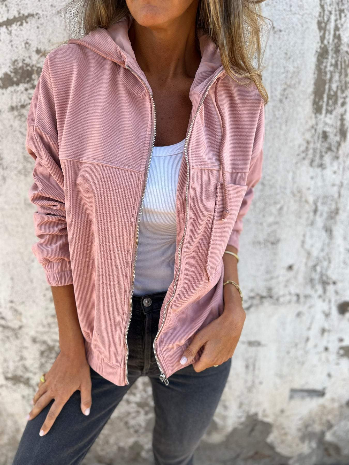Grace™ - Giacca in Corduroy Comoda e Casual con Cappuccio e Zip