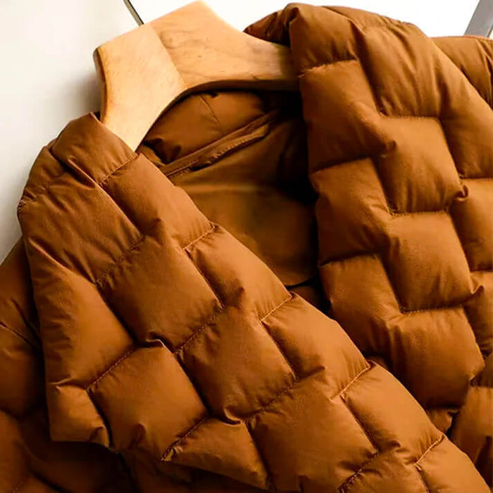 Avery™ - Elegante Cappotto Trapuntato in Piuma