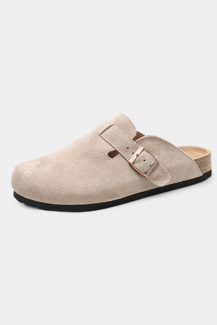 Zoccoli Unisex Aubree in Camoscio con Fibbia Regolabile