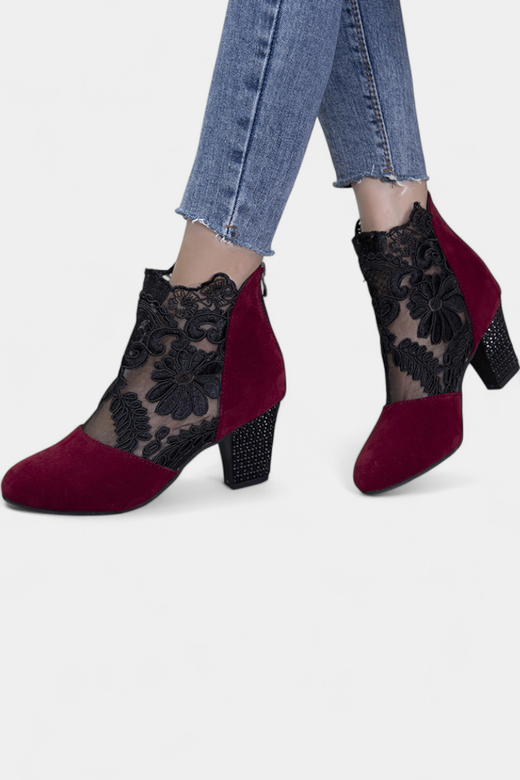 Alaine Tacchi Bianchi con Pizzo Floreale