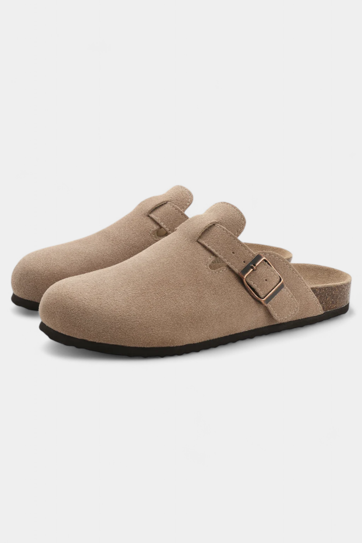 Zoccoli Unisex Aubree in Camoscio con Fibbia Regolabile