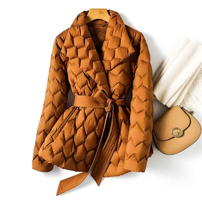 Avery™ - Elegante Cappotto Trapuntato in Piuma
